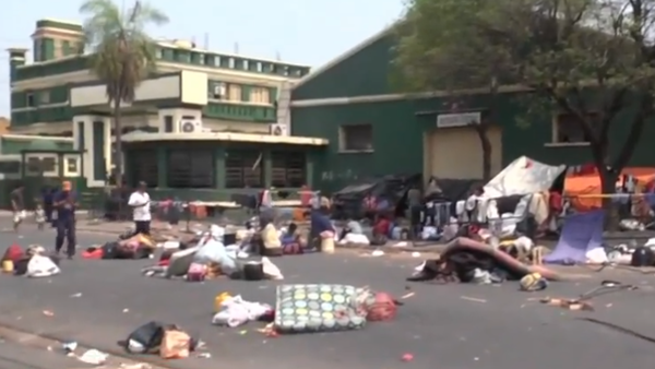 Indígenas anuncian que seguirán con bloqueo de la avenida Artigas hasta recibir respuestas