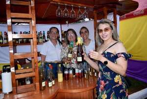 Festival del Licor: asistentes disfrutaron de música, licores artesanales y una excelente gastronomía - Nacionales - ABC Color