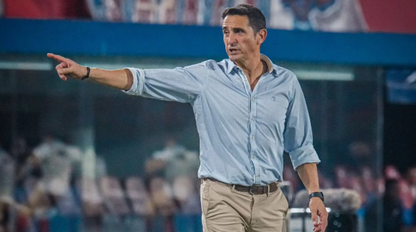 Fin de la era Manolo Jiménez en Cerro Porteño tras la goleada ante 2 de Mayo