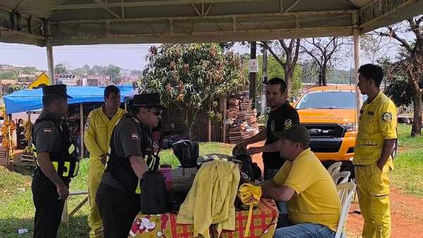 Patrulla Caminera obliga a bomberos voluntarios de Minga Guazú a suspender colecta anual