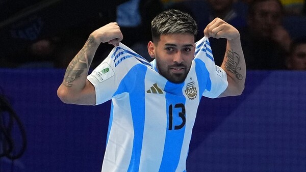 Argentina, a su tercera semifinal consecutiva con sinfonía de juego y goles