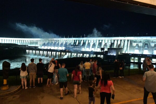 Itaipu celebró Día Mundial del Turismo fomentando la integración y el desarrollo - La Clave