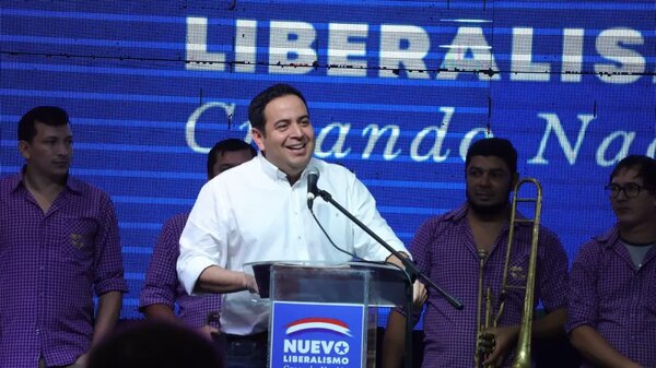 Estigarribia asegura que la convención se hará “sí o si” pese a las objeciones de Hugo Fleitas - El Trueno