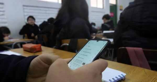 Diario HOY | Google prepara una función para evitar que los hijos vean el celular en clases
