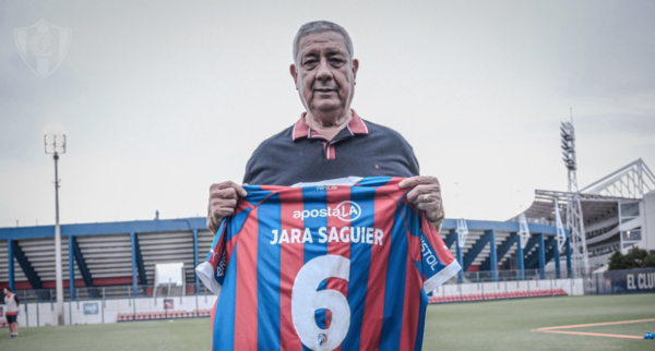 Versus / ¡Un conocido de la casa! Carlos Jara Saguier será DT de Cerro