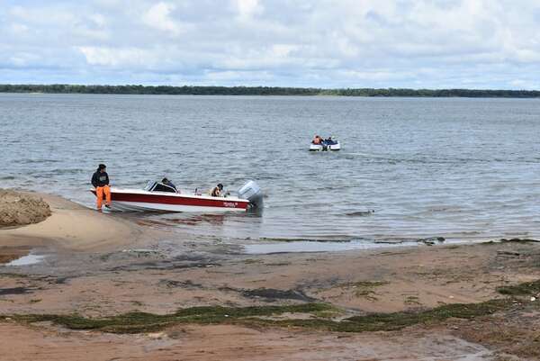 Río Paraná se mantendrá por debajo de 1 metro en zona de Ayolas - Nacionales - ABC Color