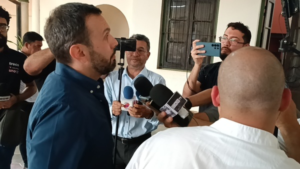 Junta municipal quedó nuevamente sin quórum; esta vez hubo golpes