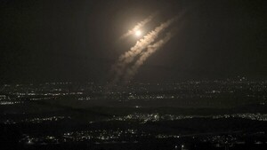 EEUU dice que Irán debe asumir "consecuencias" por ataque a Israel