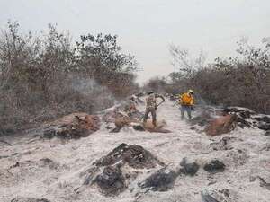 Realizan atención sanitaria a población afectada por incendios - Nacionales - ABC Color