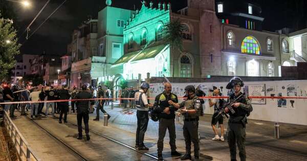 La Nación / Ataque terrorista y misiles iraníes paralizaron Israel por varias horas