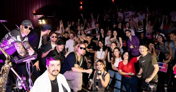 La Nación / Fans vivieron pura emoción en Estudio Radio Disney