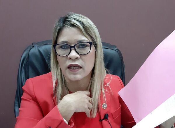Ternada fue denunciada por gremio de abogados de “coaccionar y coimear” en Fiscalía Ambiental