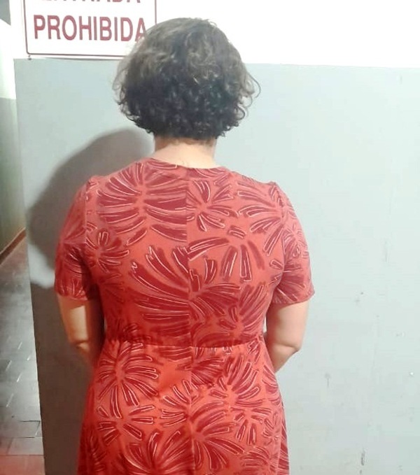 Detienen a brasileña que intentó ingresar a la cárcel con cocaína - La Clave