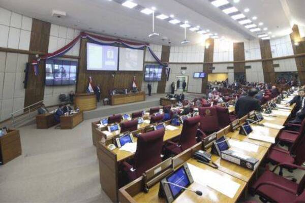 Legisladores aprueban su jubilación “vip” gracias a la gente que los votó y los puso ahí