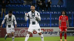 Riveros lamenta jugar siempre de visitante