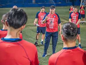 Carlos Jara Saguier: “No cualquiera juega acá muchachos” - Cerro Porteño - ABC Color