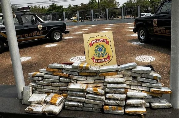 Brasil: Incautan 107 kilos de cocaína en camión con chapa paraguaya - ADN Digital