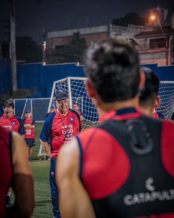 Carlos Jara Saguier: “No cualquiera juega acá muchachos” - Unicanal