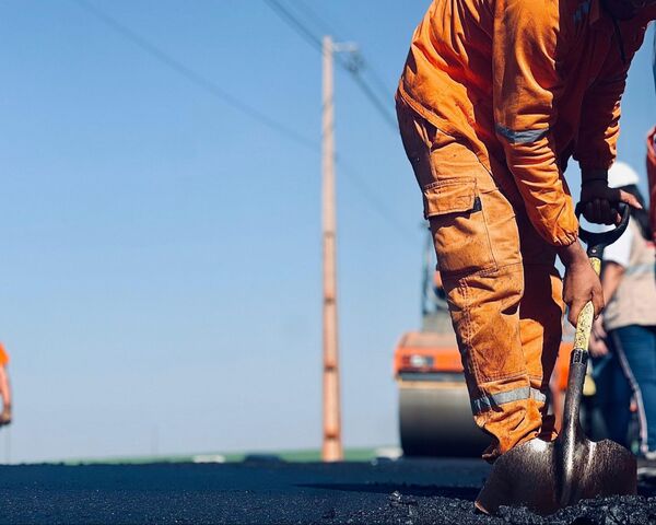 Gobierno lanza licitación para la pavimentación de tramos en Alto Paraná, Itapúa y Caazapá - .::Agencia IP::.