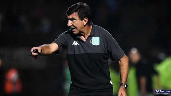Costas en Racing: "Quiero ir a Asunción a jugar la final y ganarla"