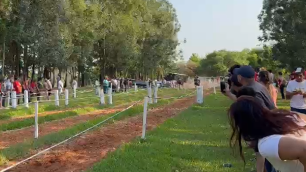 Itapúa: Fiscalía identifica a personas implicadas en carrera de caballos con participación infantil