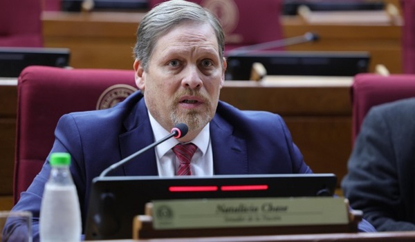 Cartismo pospone decisión sobre la pérdida de investidura de Buzarquis