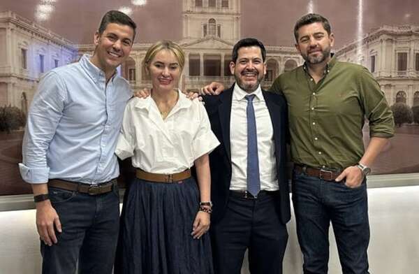 “Bienvenida de vuelta”: cartismo confirma la reincorporación de Virina Villanueva - Política - ABC Color