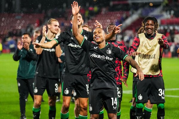 Versus / El Feyenoord castiga al Girona en Champions