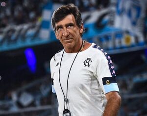 Gustavo Costas: Su amor por el Paraguay y el fútbol de nuestro país · Radio Monumental 1080 AM