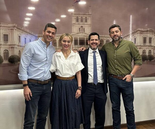 ¡Bien ahí! Virina Villanueva volvió a las filas de Honor Colorado