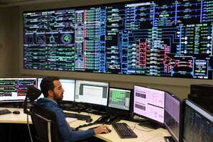 La Central Hidroeléctrica Itaipú opera con normalidad pese a crisis hídrica - Economía - ABC Color
