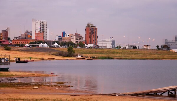 Expertos pronostican negro panorama para llegada de barcos con combustibles a Asunción