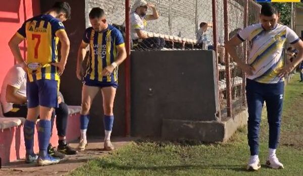 [VIDEO] ¡Mañami… “La Araña” Denis arengando a sus jugadores!