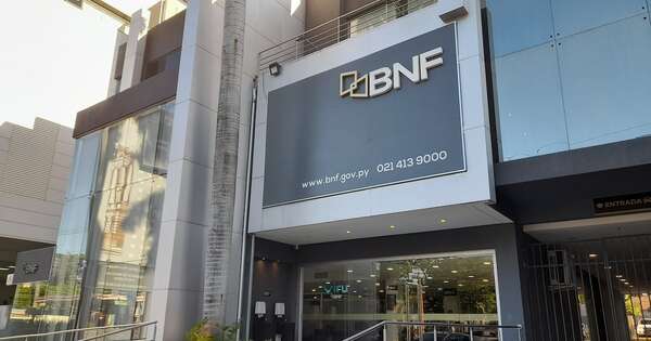 La Nación / Designan a Santiago De Filippis como nuevo miembro titular del Directorio del BNF