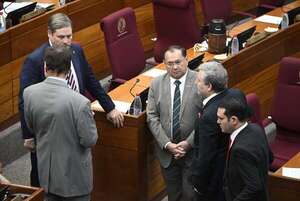 Senado acepta  “regalo” de US$ 150 millones de Taiwán para calzar el presupuesto hasta el 2028 - Política - ABC Color