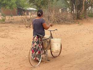 Envío de agua al Chaco es inviable a largo plazo y chaqueños claman por soluciones permanentes  - Noticias del Chaco - ABC Color