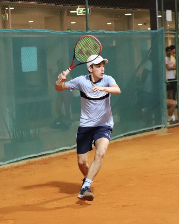 Nando Escurra en singles y Alvaro Frutos en dobles vencen en Rakiura