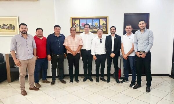 Colorados se unen en Juan L. Mallorquín y acuerdan candidatura única de Varón Ovelar a la Intendencia – Diario TNPRESS