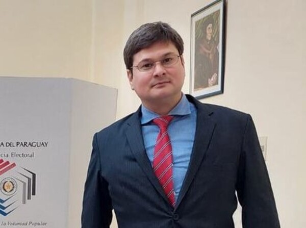 Acusan a Ricardo Sasiain, miembro suplente del CM y a su esposa, por lesión de confianza y apropiación