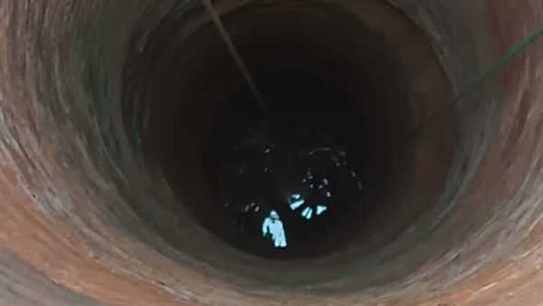 Hombre cae a un pozo de 20 metros cuando extraía agua para su casa en Concepción