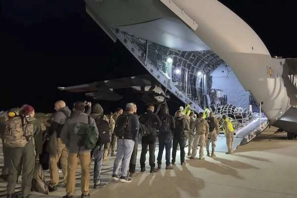 Posible guerra a escala: España, Rusia, China y Francia evacuan a toda marcha a sus ciudadanos desde Líbano - Mundo - ABC Color