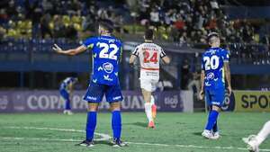 Roque Santa Cruz y la marca que iguala con Alex Arce a sus 43... - Libertad - ABC Color