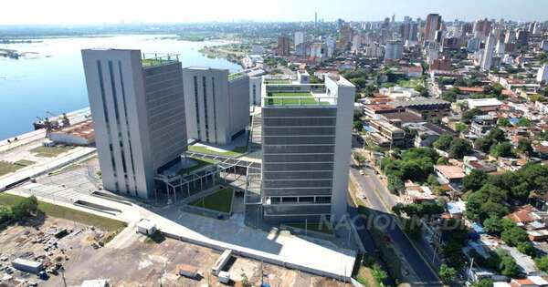 La Nación / Plan de revitalización: se prevé mudar 3.700 funcionarios a Oficinas de Gobierno