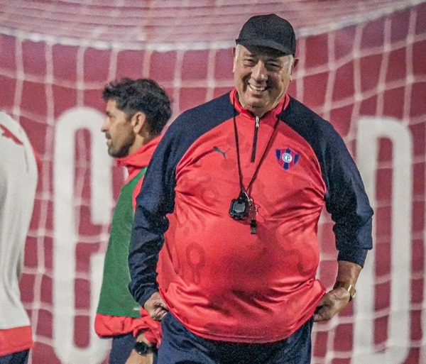 Carlos Jara Saguier: "Juegue quien juegue, el equipo debe jugar bien" - Unicanal