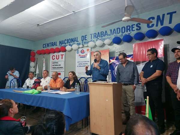 Jubilación vip: Mesa Sindical rechaza privilegios para parlamentarios - Nacionales - ABC Color