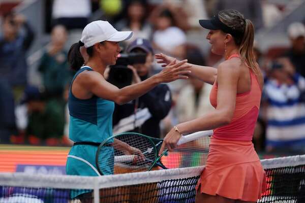 Tenis-Abierto de China: Paula Badosa pone fin al sueño de Zhang Shuai - Polideportivo - ABC Color