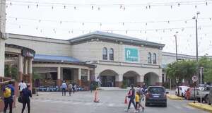 Pinedo Shopping, un ícono de innovación y encuentro que cumple 12 años - Empresariales - ABC Color