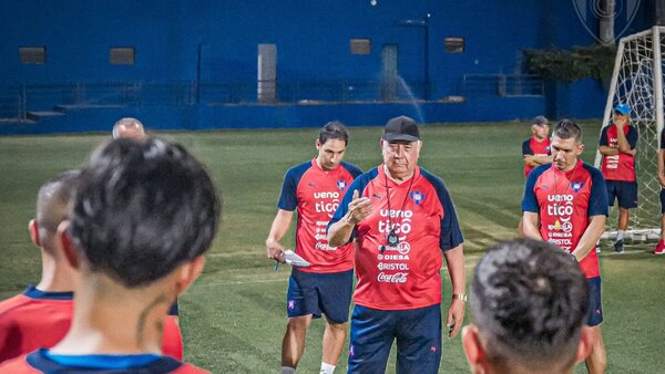 El Bambino prepara el once