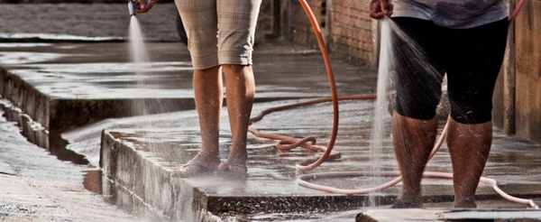 Agua podría escasear para fin de año e instan a usuarios racionar su uso - La Clave