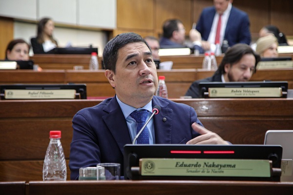 Nakayama pide renuncia de Leite en CBI por conflicto de intereses